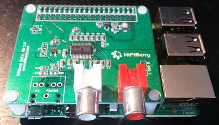 Raspberry Pi 2B mit montiertem HifiBerry DAC+